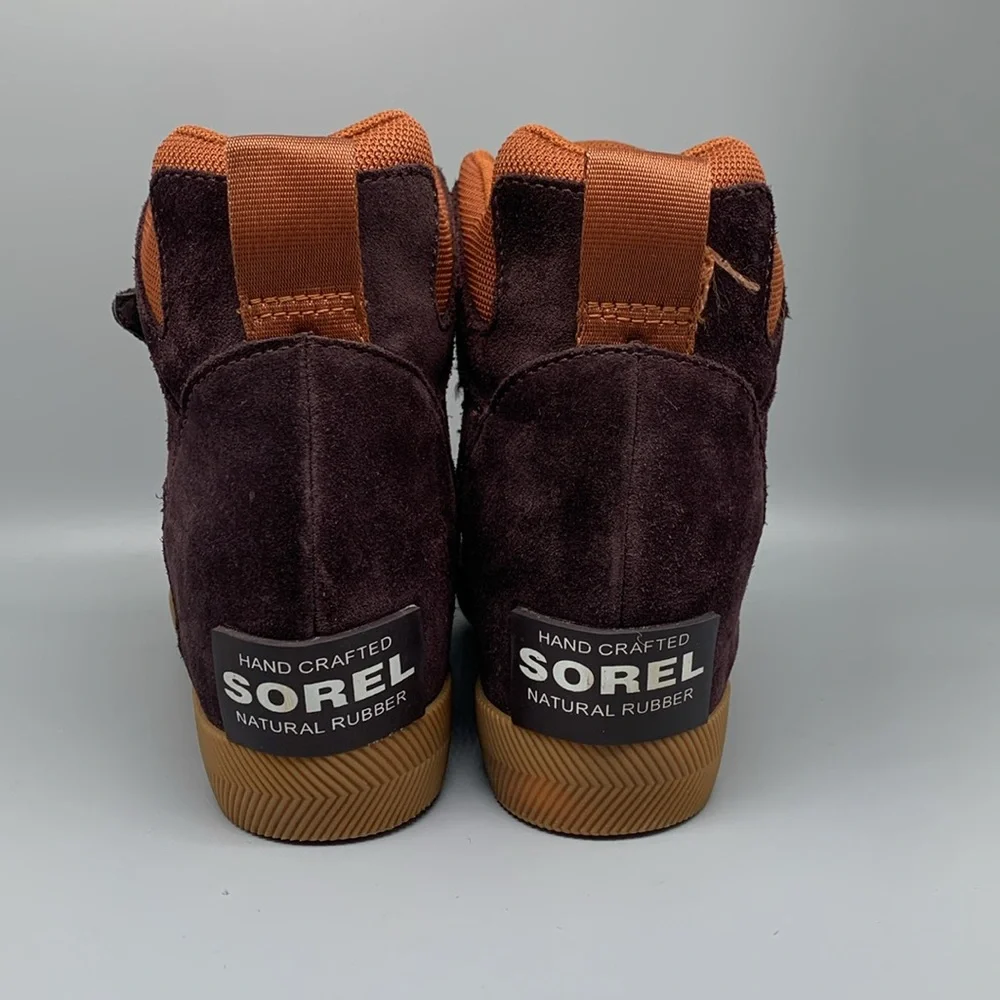 Sorel Out N About Suede Boots Women’s Sz 9‎